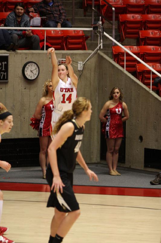 2013-01-13 16:09:32 ** Basketball, Colorado, Damenbasketball, Michelle Plouffe, Paige Crozon, Utah Utes ** 