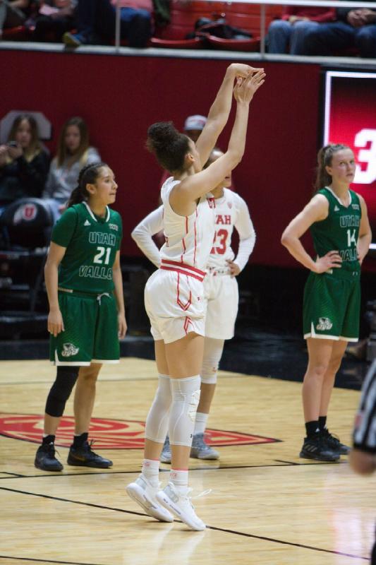 2018-12-01 18:15:34 ** Basketball, Damenbasketball, Daneesha Provo, Niyah Becker, Utah Utes, Utah Valley University ** 