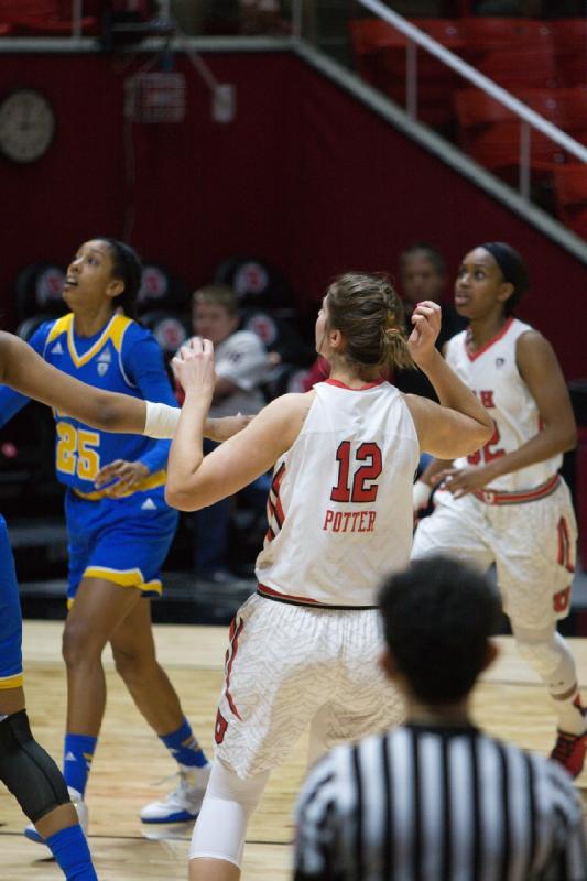 2016-01-31 15:02:50 ** Basketball, Damenbasketball, Emily Potter, Tanaeya Boclair, UCLA, Utah Utes ** 