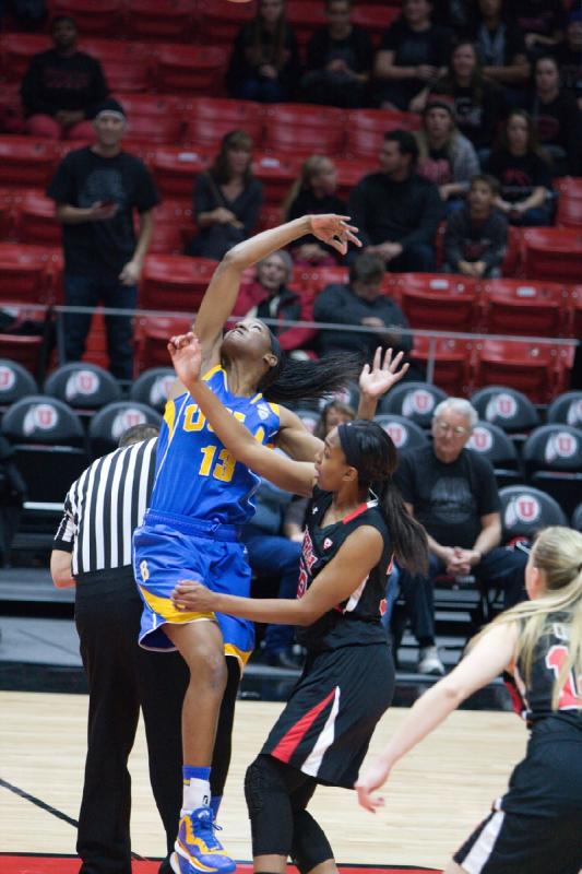 2015-01-09 18:02:38 ** Basketball, Damenbasketball, Paige Crozon, Tanaeya Boclair, UCLA, Utah Utes ** 